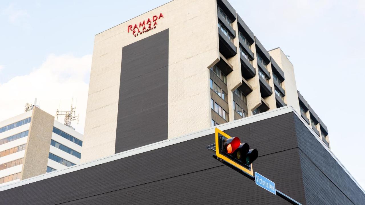 Ramada Plaza By Wyndham Regina Downtown Exterior foto